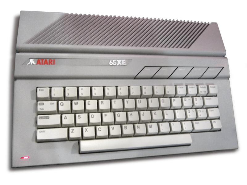 File:Atari 65XE computer at Play Expo 2013 (retouched cutout) (transparent bg).png